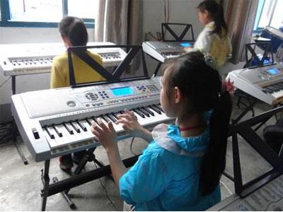 招聘乌鲁木齐电子琴家教老师